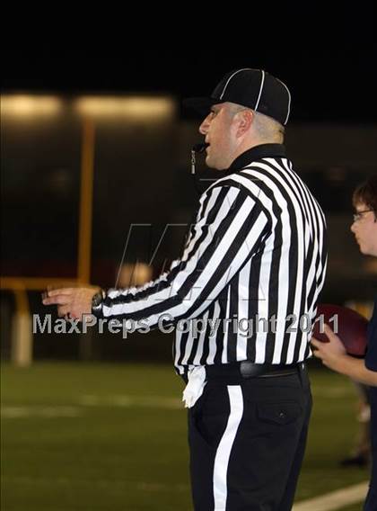 Thumbnail 1 in Garden Grove vs. Beckman (CIF SS Southern Division Final) photogallery.