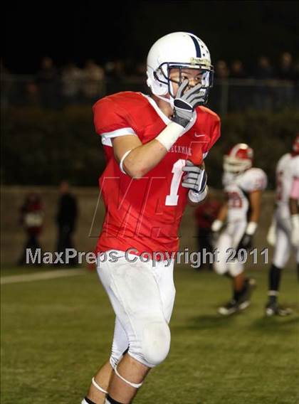 Thumbnail 2 in Garden Grove vs. Beckman (CIF SS Southern Division Final) photogallery.