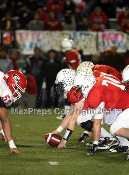 Thumbnail 3 in Garden Grove vs. Beckman (CIF SS Southern Division Final) photogallery.