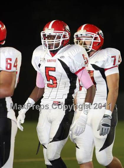 Thumbnail 3 in Garden Grove vs. Beckman (CIF SS Southern Division Final) photogallery.