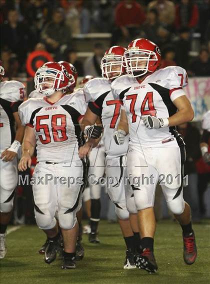 Thumbnail 1 in Garden Grove vs. Beckman (CIF SS Southern Division Final) photogallery.