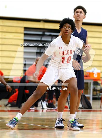 Thumbnail 2 in Chaminade vs. Colony (Rolling Hills State Preview) photogallery.