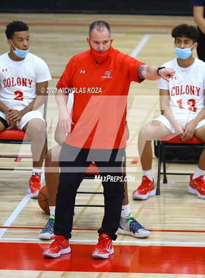 Thumbnail 1 in Chaminade vs. Colony (Rolling Hills State Preview) photogallery.