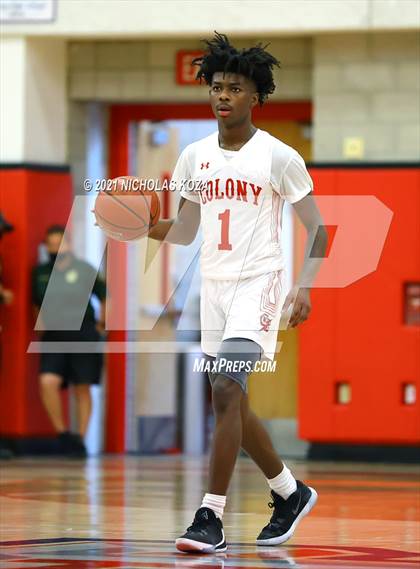 Thumbnail 3 in Chaminade vs. Colony (Rolling Hills State Preview) photogallery.