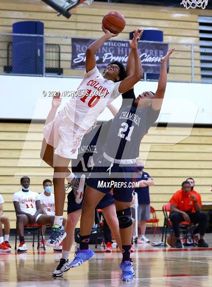 Thumbnail 2 in Chaminade vs. Colony (Rolling Hills State Preview) photogallery.