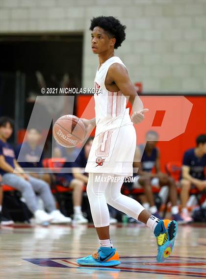 Thumbnail 1 in Chaminade vs. Colony (Rolling Hills State Preview) photogallery.