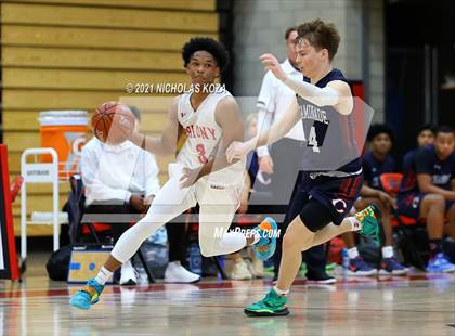 Thumbnail 3 in Chaminade vs. Colony (Rolling Hills State Preview) photogallery.