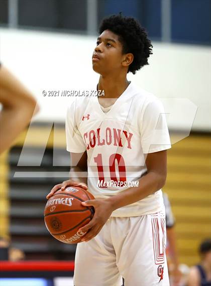 Thumbnail 3 in Chaminade vs. Colony (Rolling Hills State Preview) photogallery.