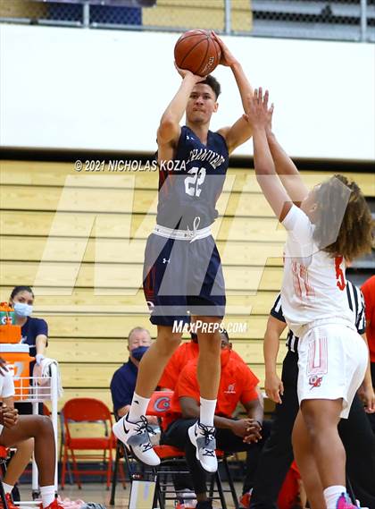 Thumbnail 2 in Chaminade vs. Colony (Rolling Hills State Preview) photogallery.