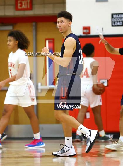 Thumbnail 2 in Chaminade vs. Colony (Rolling Hills State Preview) photogallery.