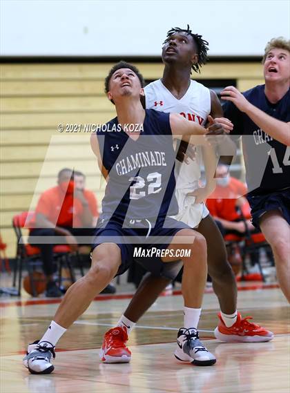 Thumbnail 1 in Chaminade vs. Colony (Rolling Hills State Preview) photogallery.