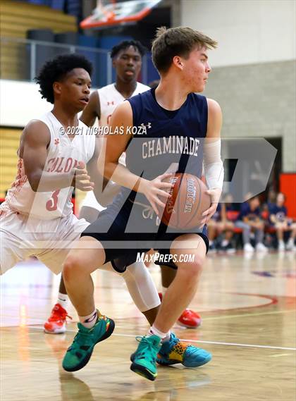 Thumbnail 1 in Chaminade vs. Colony (Rolling Hills State Preview) photogallery.
