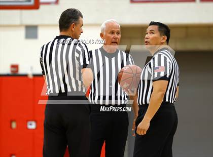 Thumbnail 1 in Chaminade vs. Colony (Rolling Hills State Preview) photogallery.