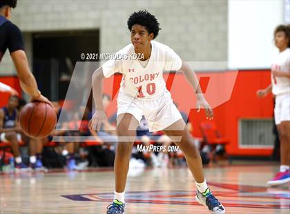 Thumbnail 3 in Chaminade vs. Colony (Rolling Hills State Preview) photogallery.
