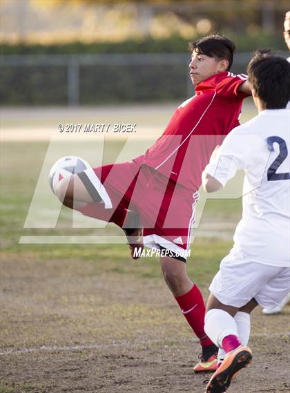Thumbnail 2 in Beyer @ Central Catholic photogallery.