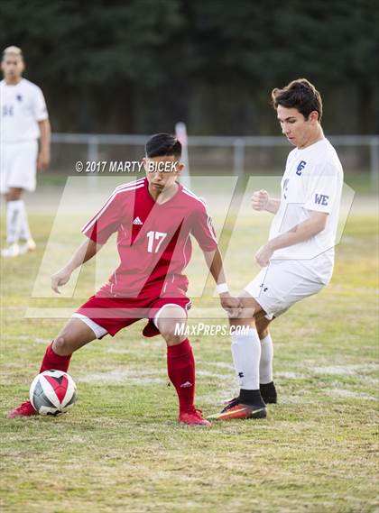 Thumbnail 2 in Beyer @ Central Catholic photogallery.
