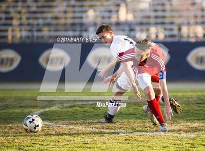 Thumbnail 2 in Beyer @ Central Catholic photogallery.