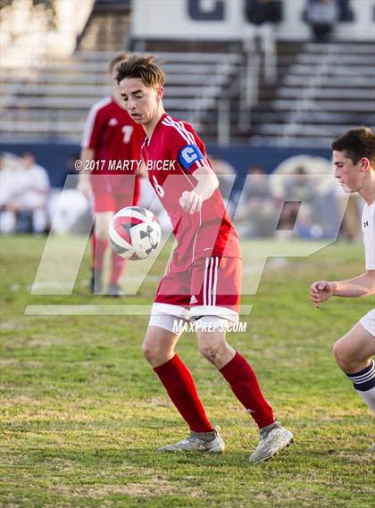 Thumbnail 2 in Beyer @ Central Catholic photogallery.