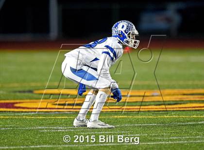 Thumbnail 3 in Shelton vs. Darien (CIAC Class LL Final) photogallery.