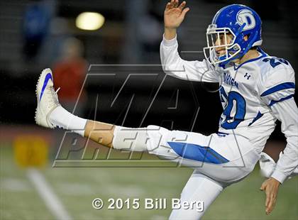 Thumbnail 2 in Shelton vs. Darien (CIAC Class LL Final) photogallery.