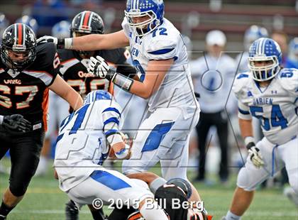 Thumbnail 2 in Shelton vs. Darien (CIAC Class LL Final) photogallery.
