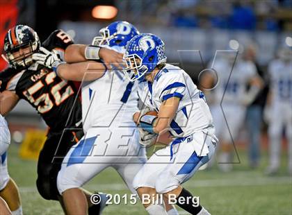 Thumbnail 2 in Shelton vs. Darien (CIAC Class LL Final) photogallery.