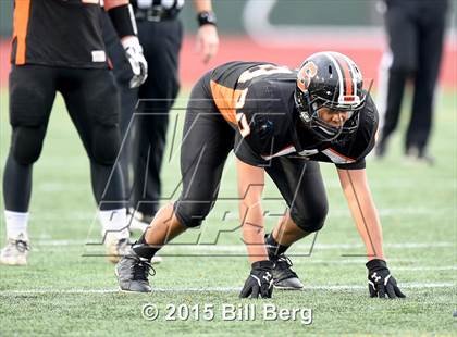 Thumbnail 3 in Shelton vs. Darien (CIAC Class LL Final) photogallery.