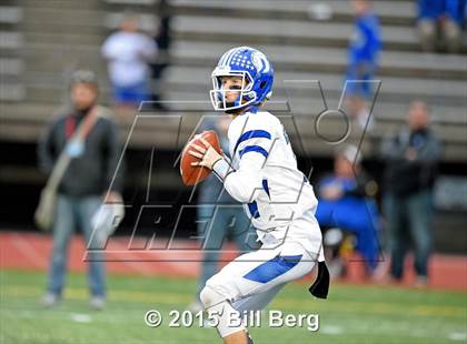 Thumbnail 2 in Shelton vs. Darien (CIAC Class LL Final) photogallery.