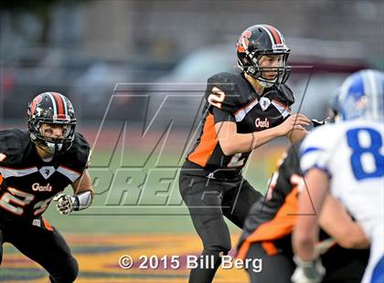 Thumbnail 2 in Shelton vs. Darien (CIAC Class LL Final) photogallery.