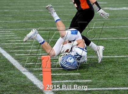Thumbnail 3 in Shelton vs. Darien (CIAC Class LL Final) photogallery.