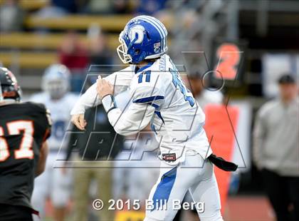 Thumbnail 2 in Shelton vs. Darien (CIAC Class LL Final) photogallery.