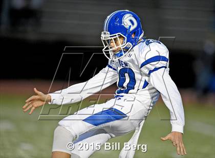 Thumbnail 3 in Shelton vs. Darien (CIAC Class LL Final) photogallery.