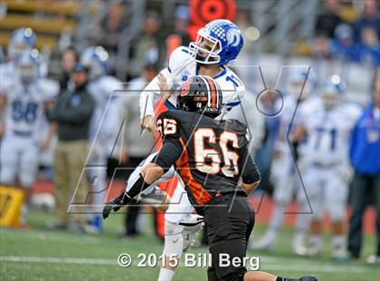 Thumbnail 3 in Shelton vs. Darien (CIAC Class LL Final) photogallery.