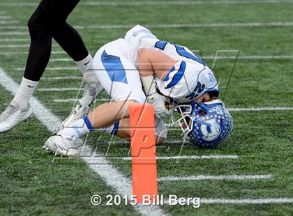 Thumbnail 2 in Shelton vs. Darien (CIAC Class LL Final) photogallery.
