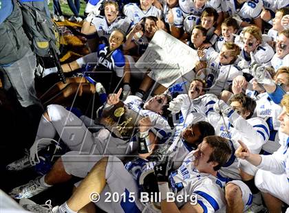 Thumbnail 3 in Shelton vs. Darien (CIAC Class LL Final) photogallery.