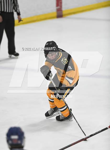 Thumbnail 2 in Fairport @ McQuaid Jesuit photogallery.