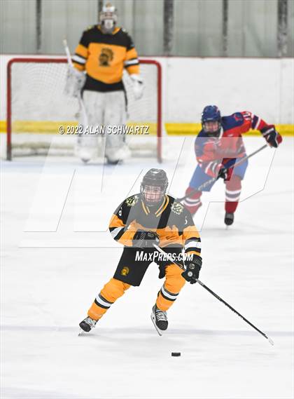 Thumbnail 2 in Fairport @ McQuaid Jesuit photogallery.