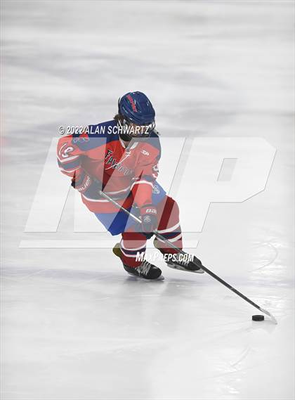 Thumbnail 2 in Fairport @ McQuaid Jesuit photogallery.