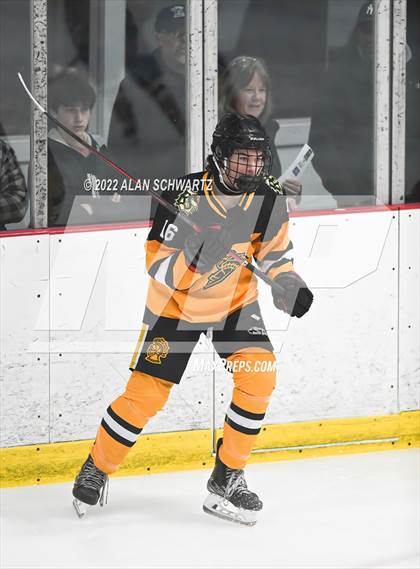 Thumbnail 3 in Fairport @ McQuaid Jesuit photogallery.