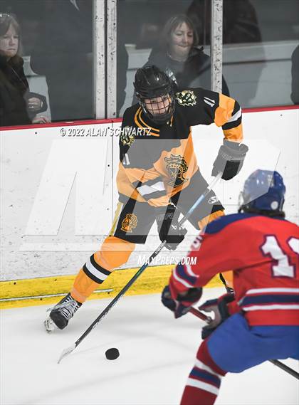 Thumbnail 3 in Fairport @ McQuaid Jesuit photogallery.
