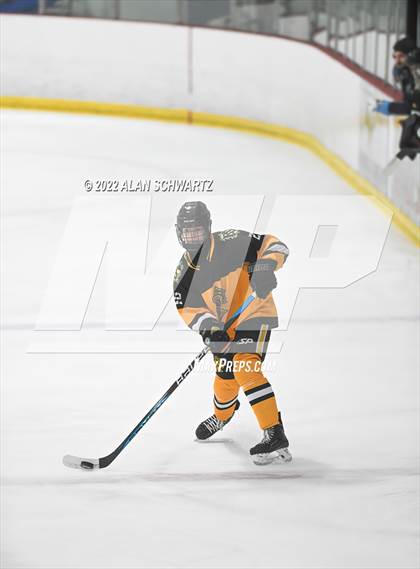 Thumbnail 2 in Fairport @ McQuaid Jesuit photogallery.