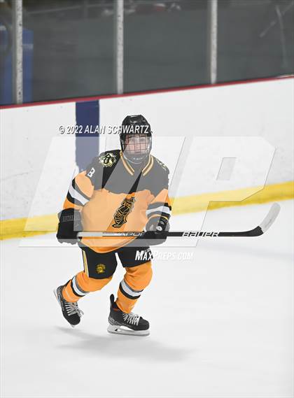 Thumbnail 2 in Fairport @ McQuaid Jesuit photogallery.