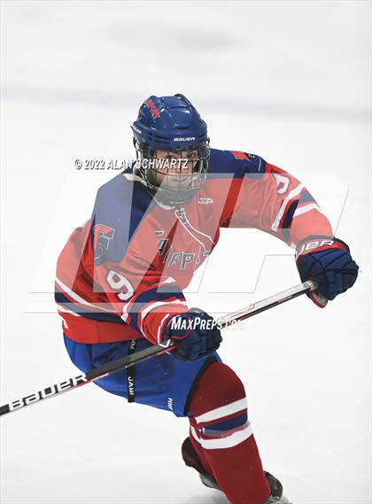 Thumbnail 2 in Fairport @ McQuaid Jesuit photogallery.