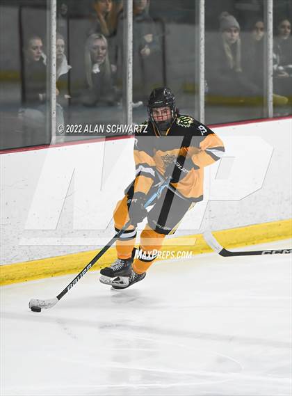 Thumbnail 2 in Fairport @ McQuaid Jesuit photogallery.