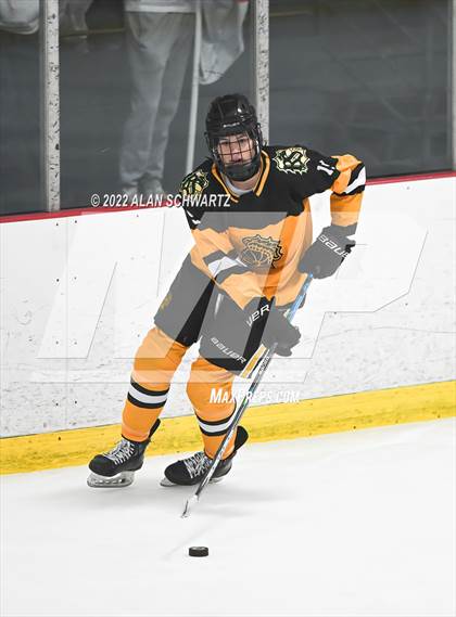 Thumbnail 2 in Fairport @ McQuaid Jesuit photogallery.
