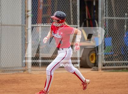 Thumbnail 2 in Santa Margarita vs. Great Oak (CIF SS D1 Quarterfinal) photogallery.