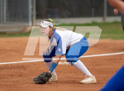 Thumbnail 2 in Santa Margarita vs. Great Oak (CIF SS D1 Quarterfinal) photogallery.