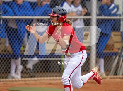 Thumbnail 3 in Santa Margarita vs. Great Oak (CIF SS D1 Quarterfinal) photogallery.