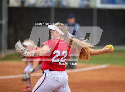 Thumbnail 1 in Santa Margarita vs. Great Oak (CIF SS D1 Quarterfinal) photogallery.