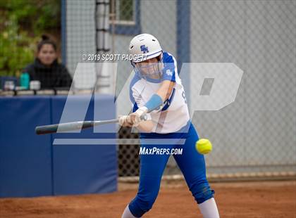 Thumbnail 1 in Santa Margarita vs. Great Oak (CIF SS D1 Quarterfinal) photogallery.